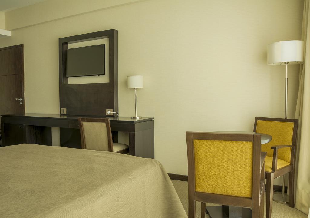 Howard Johnson Neuquén Room photo